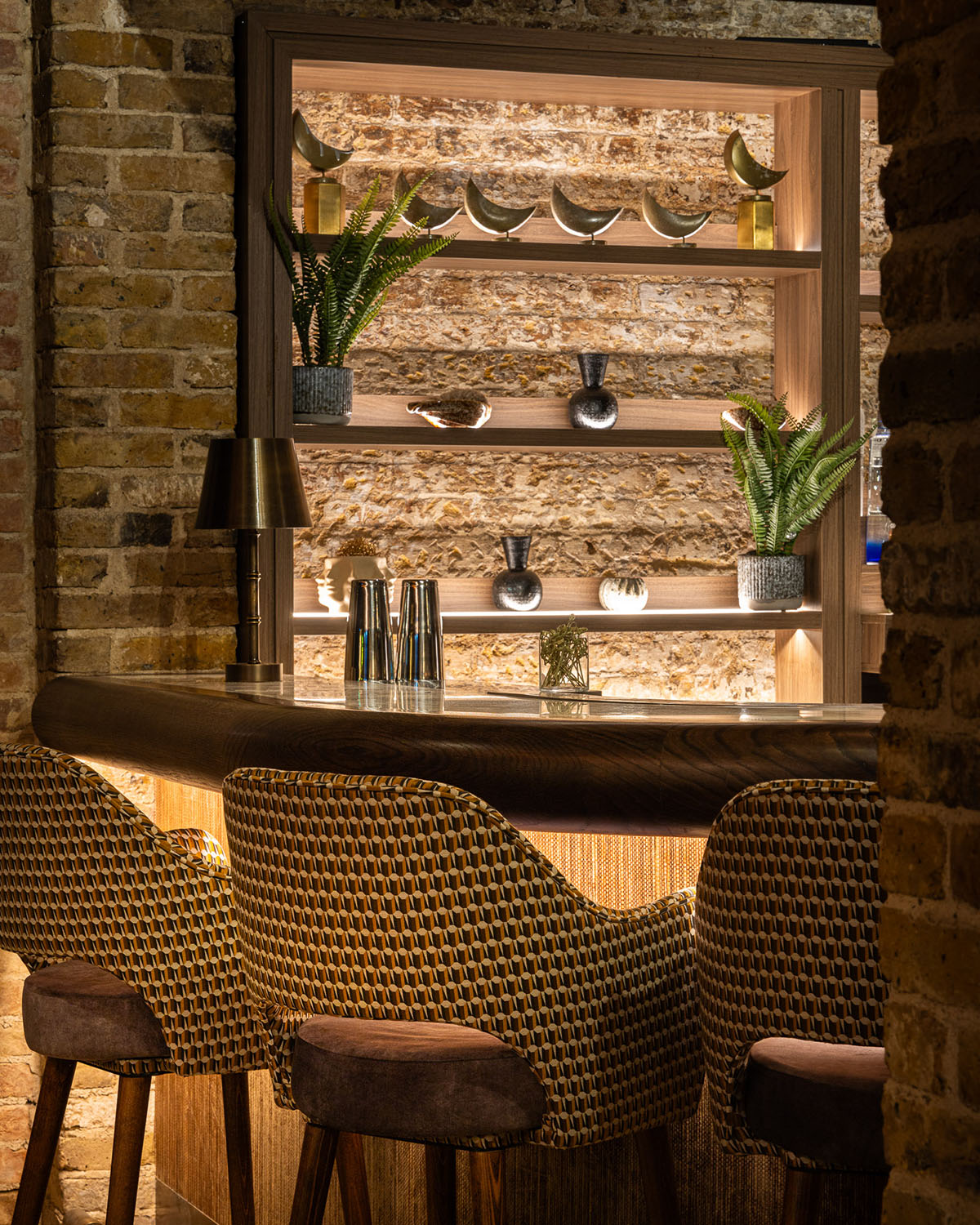 154b7382-cf10-4c1e-a644-9071680fbda9